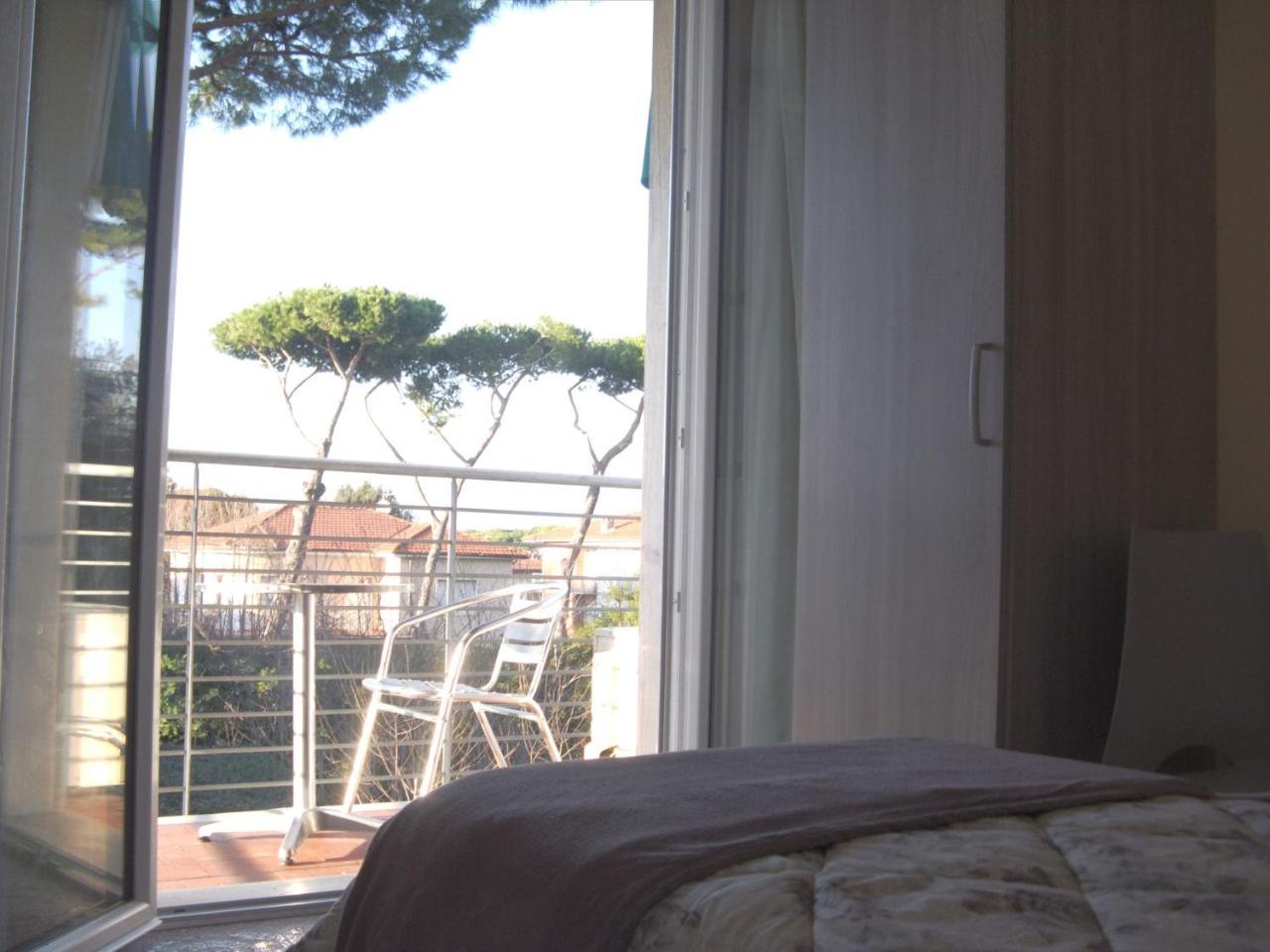 Hotel Luca Lido di Camaiore Ngoại thất bức ảnh